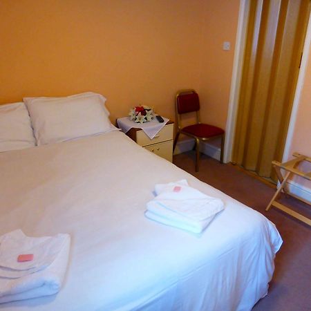 Hotel Dinara バーミンガム エクステリア 写真